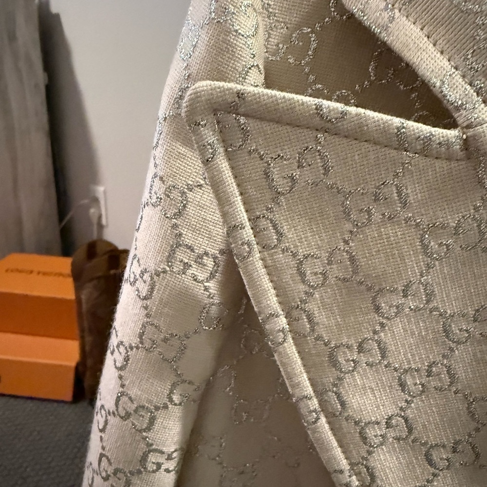 Gucci blazer 3/4 length sleeve pristine new condition size 40 sikver GG tan - Picture 6 of 15